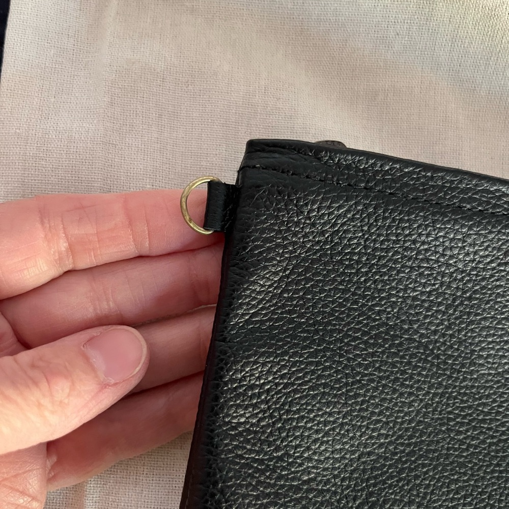 Mandrn black leather zipper pouch - Picture 5 of 5
